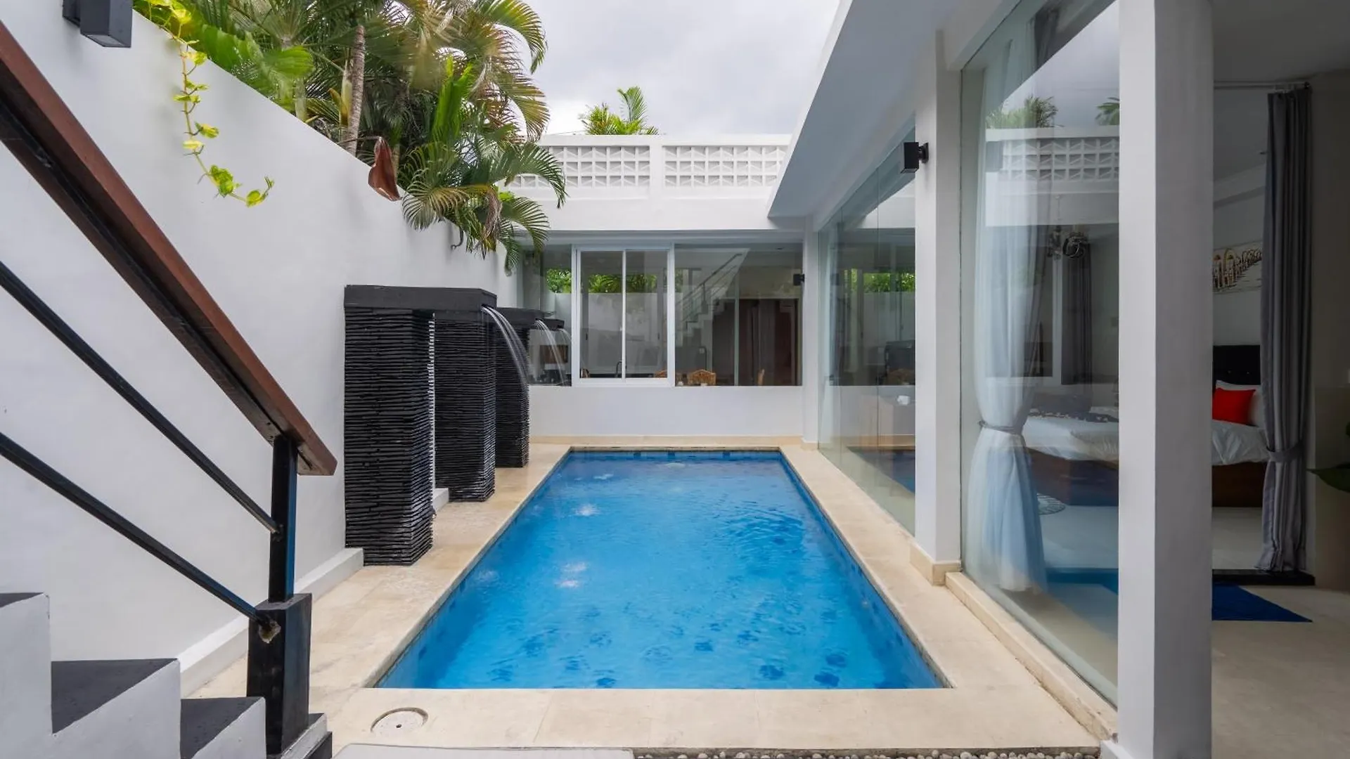 Bali Road House Villa Seminyak  Seminyak (Bali)