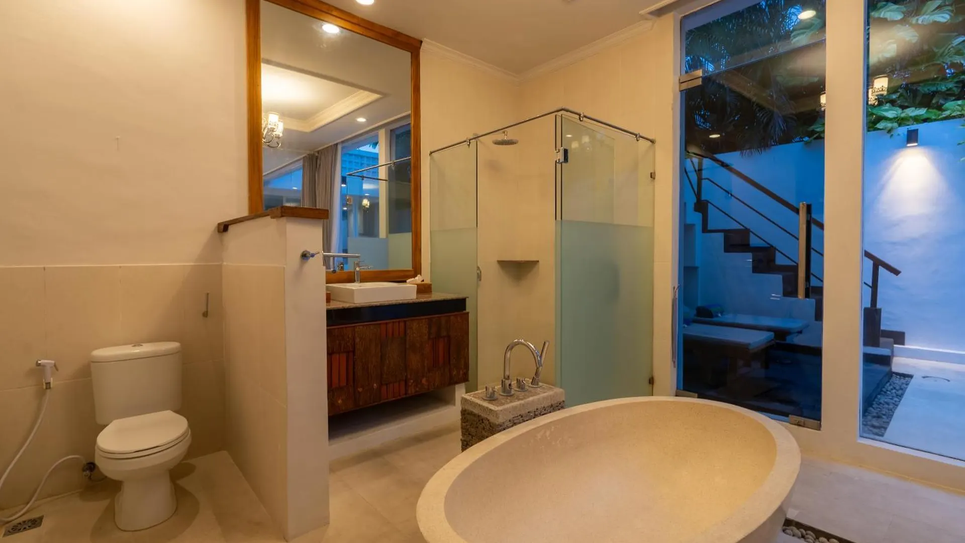 Bali Road House Villa Seminyak