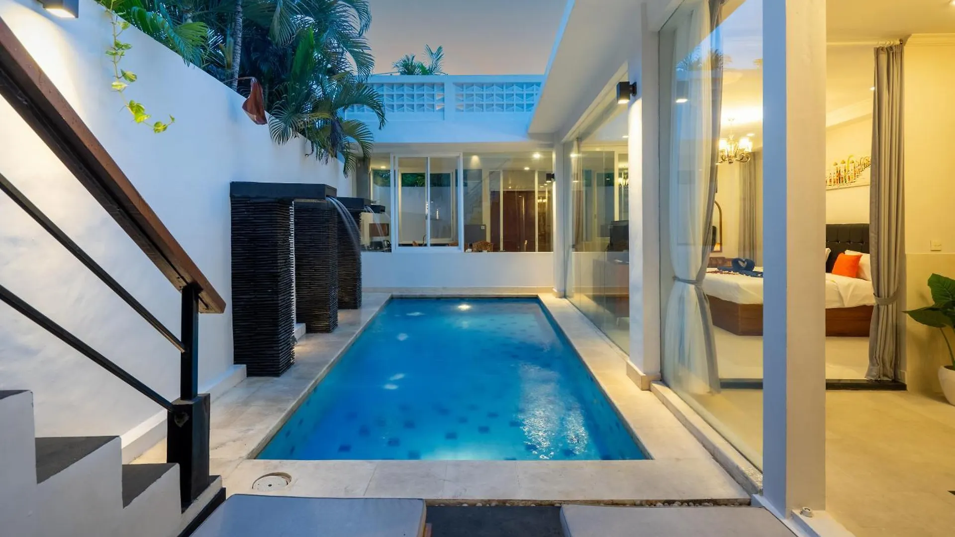 Bali Road House Villa Seminyak  Seminyak (Bali)